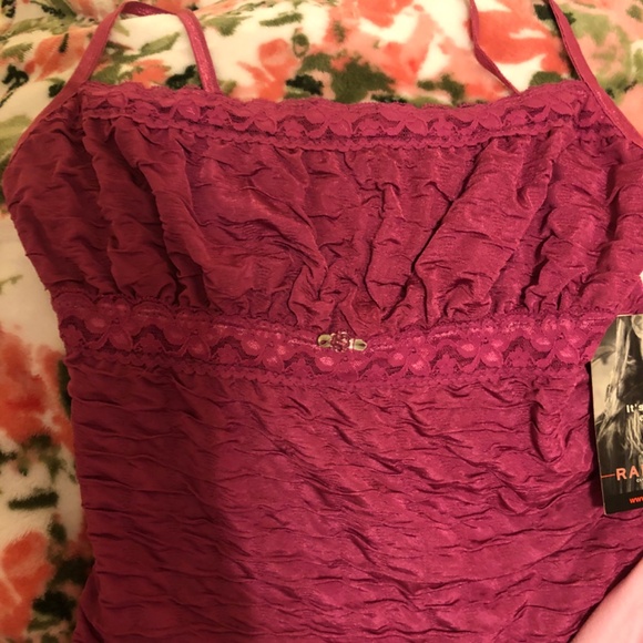 New and New with tag 2 piece Coquette pretty cami set - Picture 2 of 8